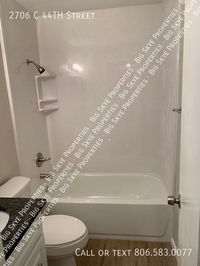 2706 44th St - Photo 7 of 13