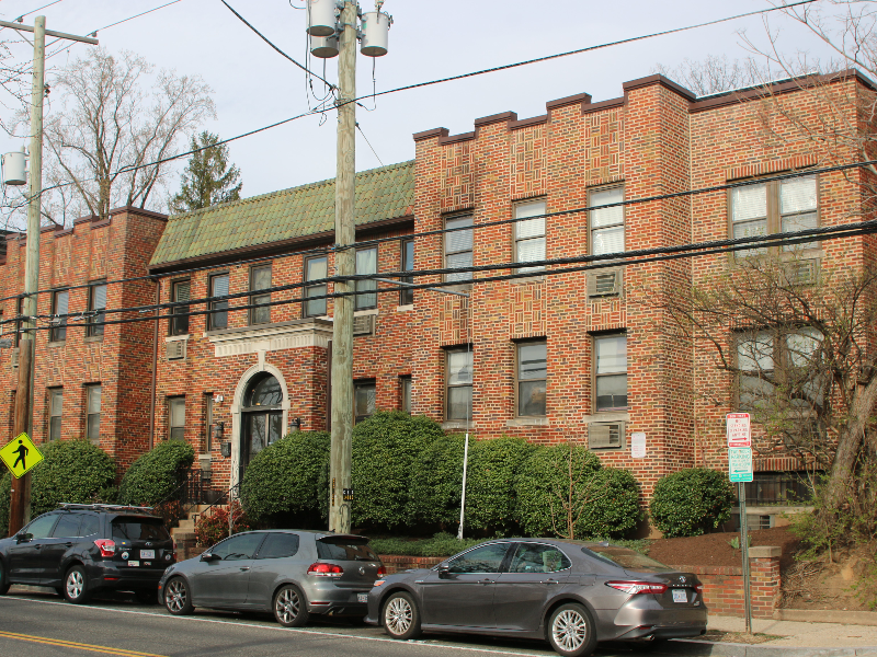 3719 12th St Ne #207