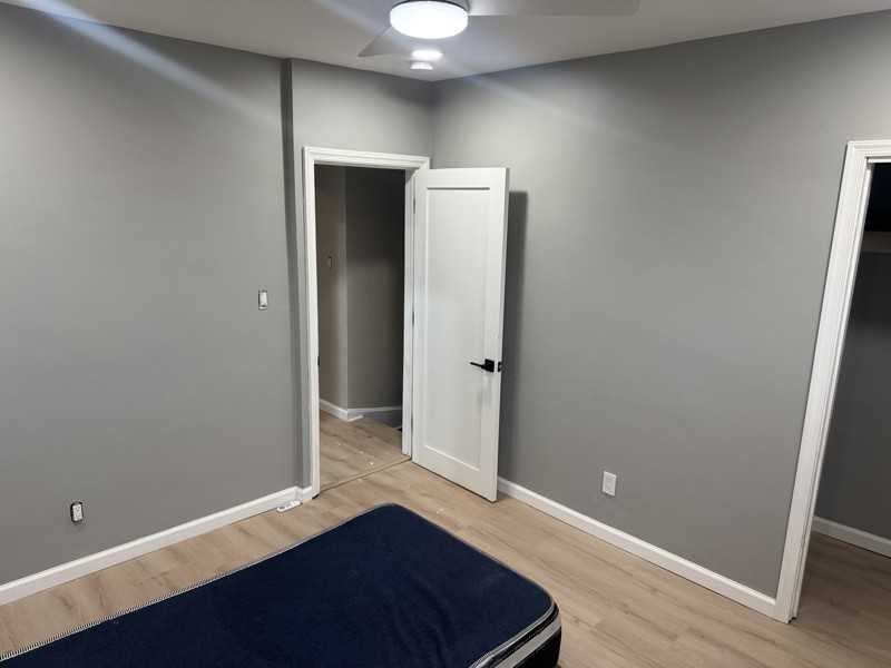 514 S Longwood St - Photo 3 of 6