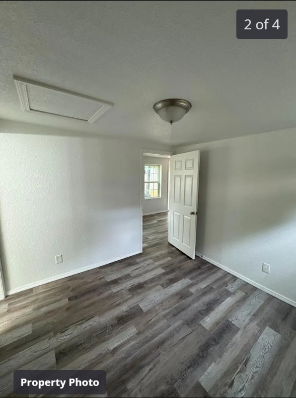 1408 Swstreet #4 - Photo 2 of 4