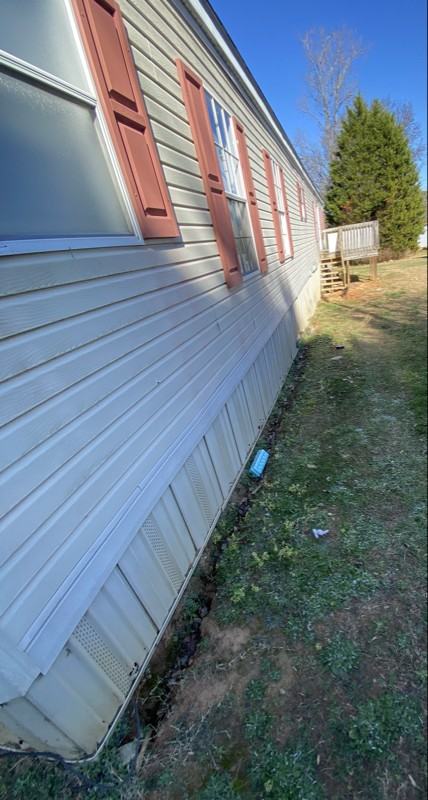 208 Meadow Lark Dr - Photo 2 of 2