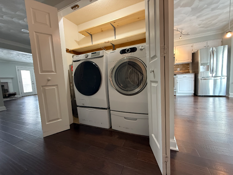 658 Lord Dunmore Dr - Photo 6 of 20