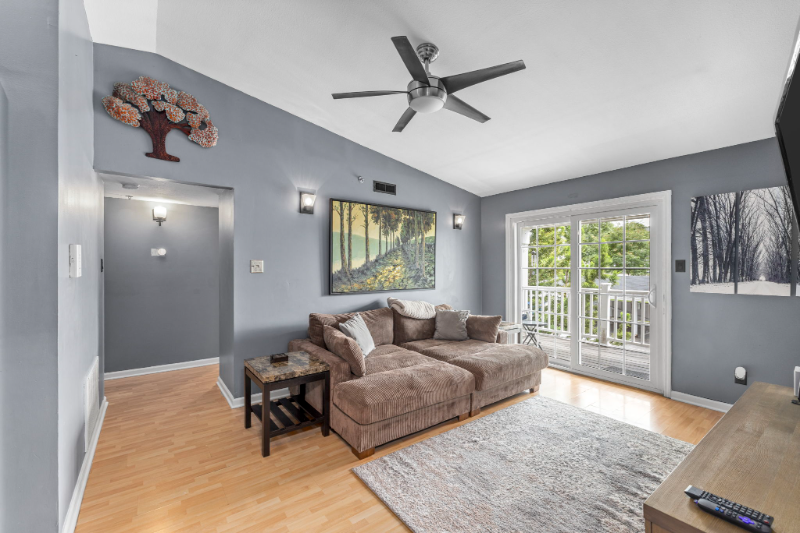 905 Hanna Place Ct #A - Photo 4 of 12