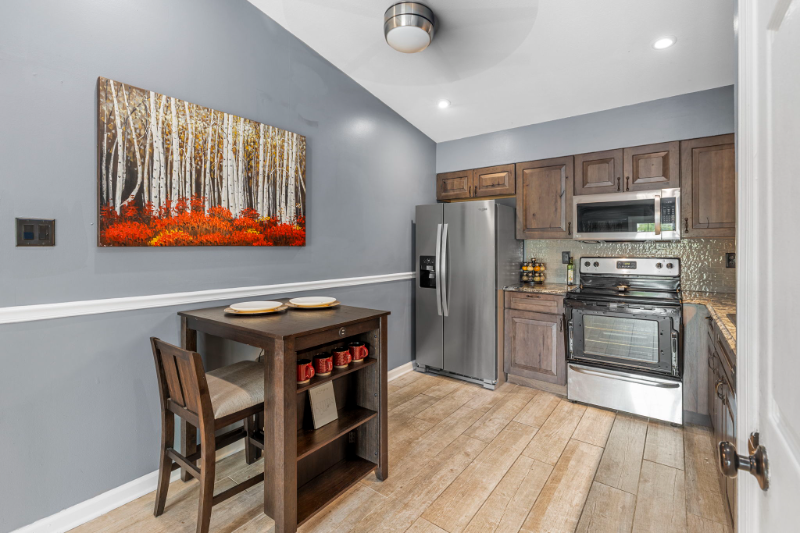 905 Hanna Place Ct #A - Photo 5 of 12