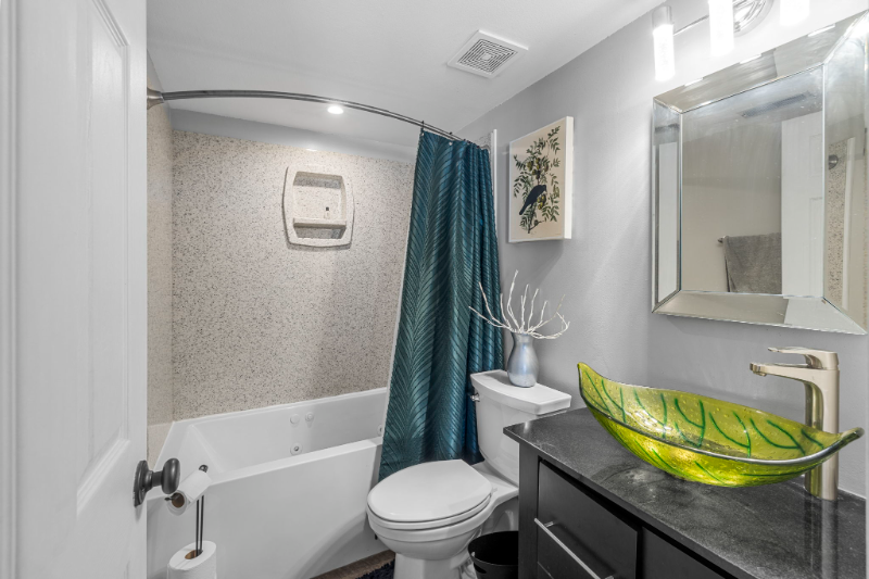 905 Hanna Place Ct #A - Photo 7 of 12