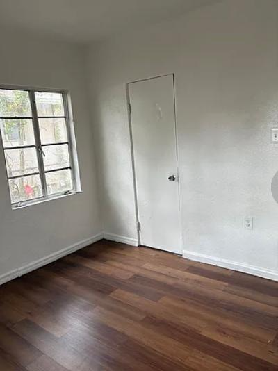 3830 Bunche St - Photo 2 of 9