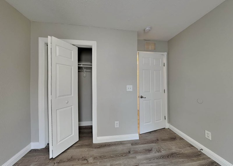 500 Parnell Dr - Photo 4 of 9