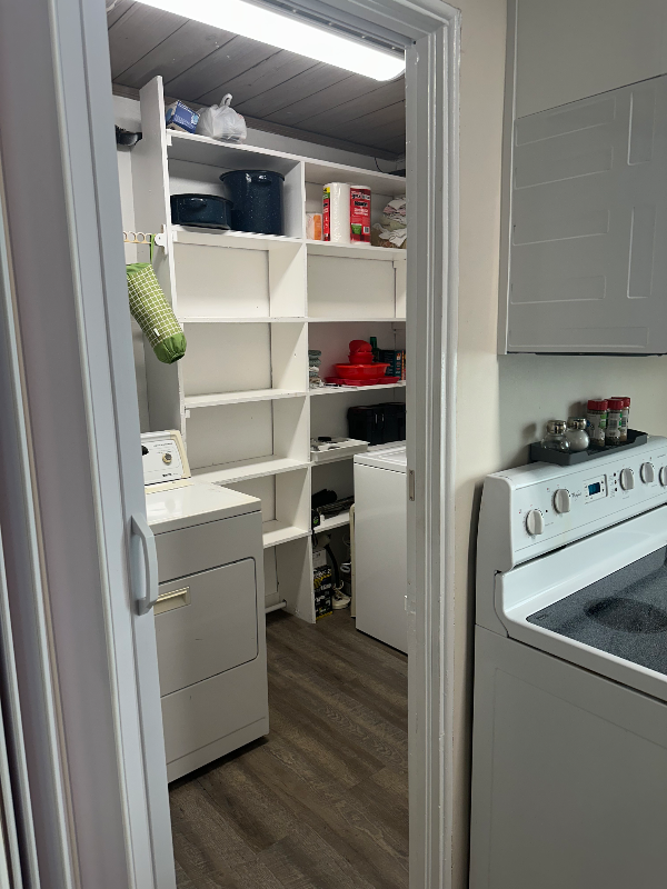 204 E Avenue C - Photo 5 of 17