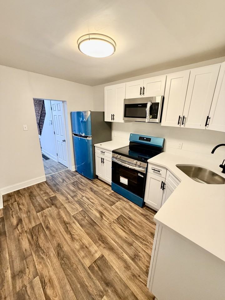 2814 Helen St - Photo 3 of 16