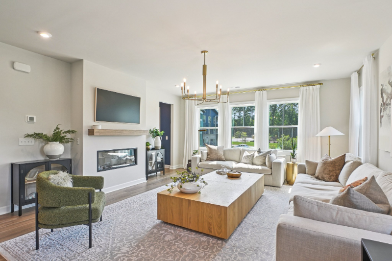 4822 Cypress Tree Ln - Photo 5 of 18