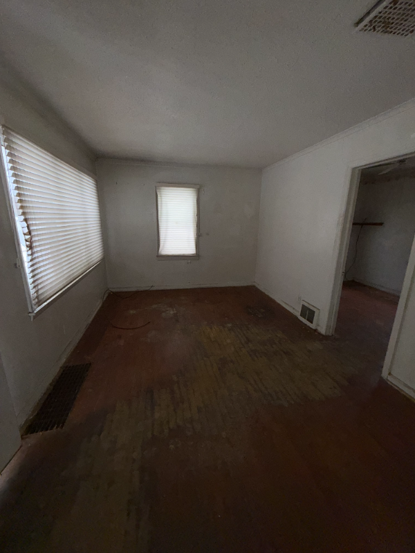 762 E Alma Ave - Photo 4 of 11