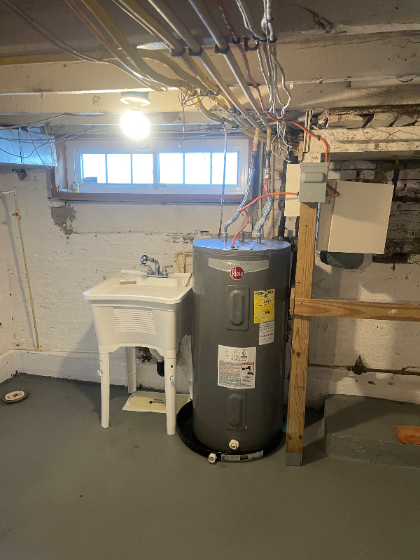 3819 Mount Pleasant Ave - Photo 7 of 10