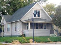 924 7th Ave - Photo 1 of 1