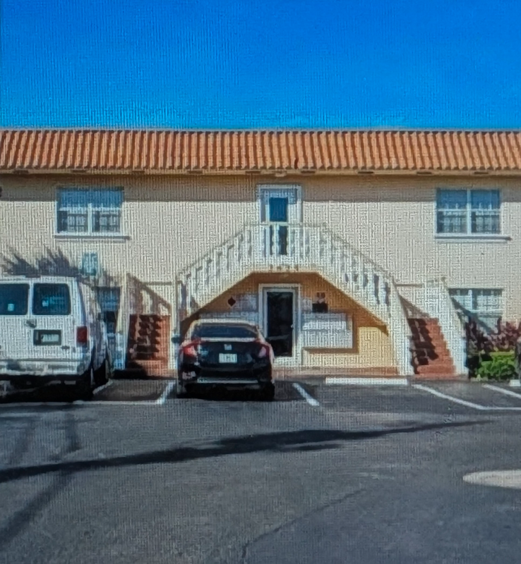 2625 N Andrews Ave #112 - Photo 4 of 4