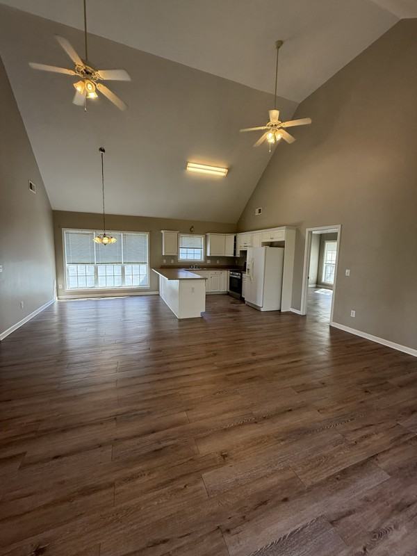 149 Flagstone Ln - Photo 2 of 8