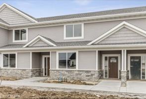 featured image of 2242 Denison Ave