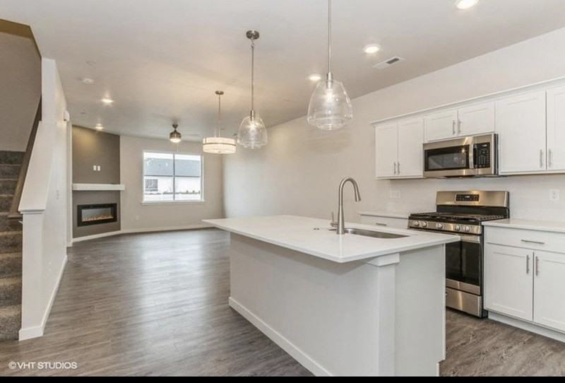 2242 Denison Ave - Photo 2 of 20