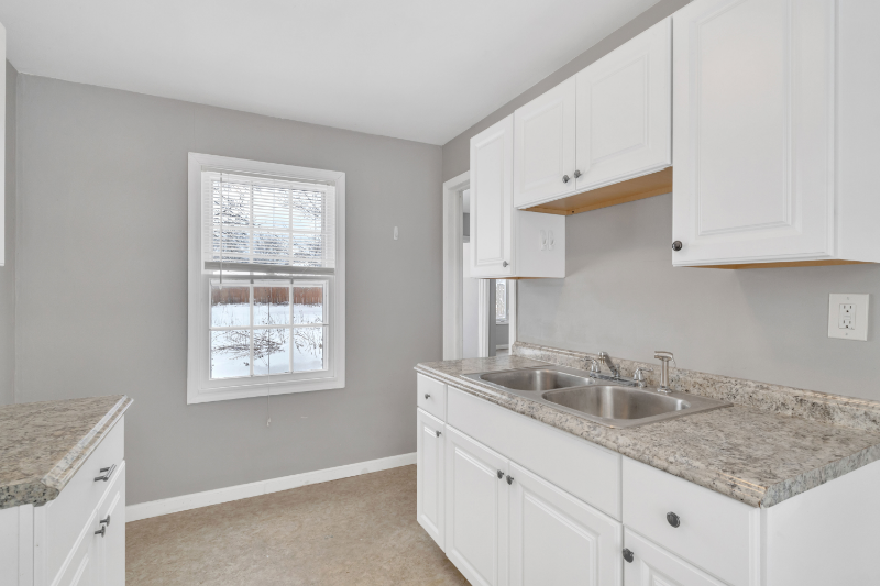 41 Lynbrook Ave - Photo 5 of 20