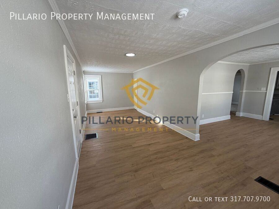 711 W 22nd St #1 - Photo 6 of 9