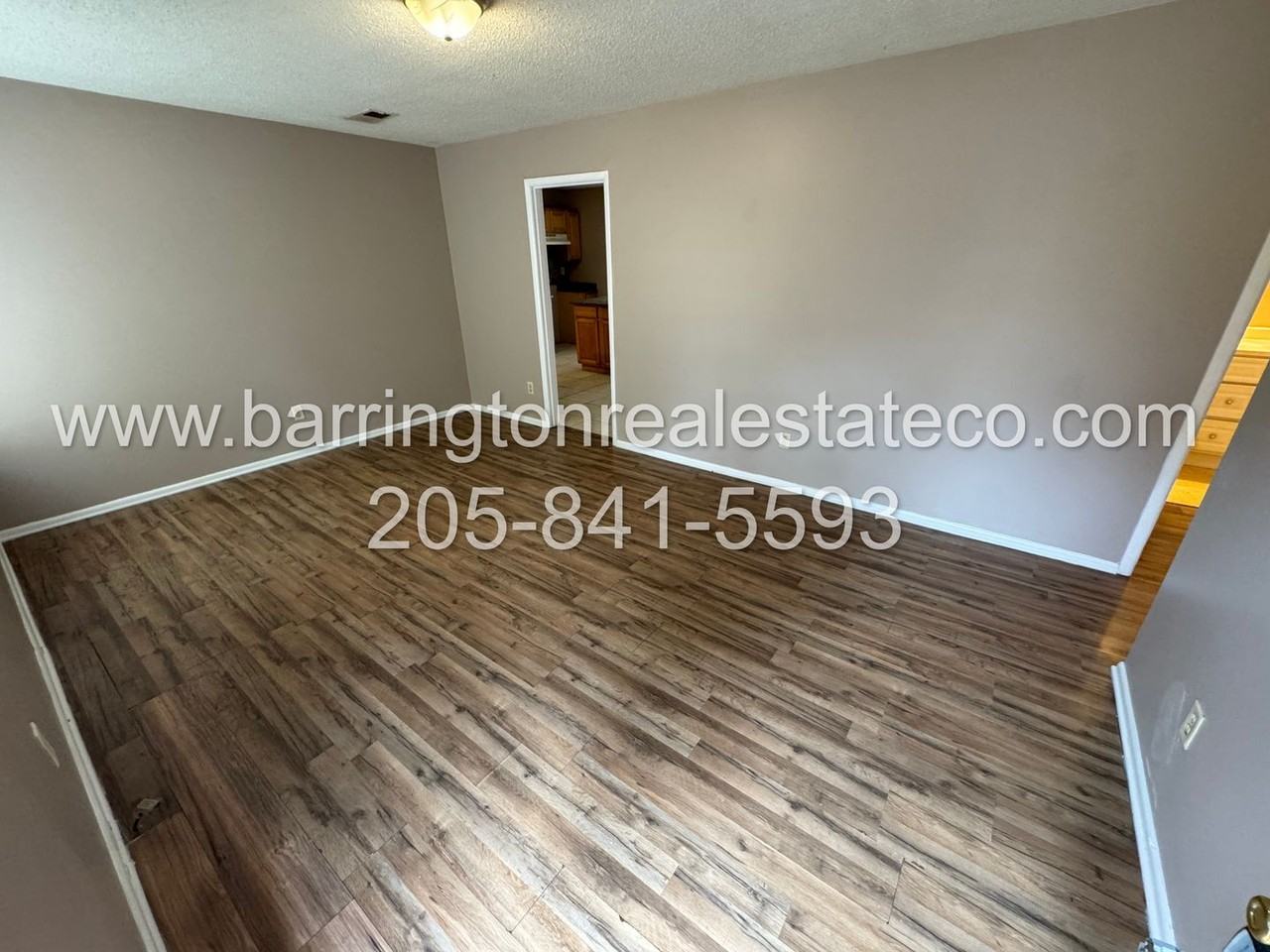 4954 Karen Ln - Photo 2 of 4