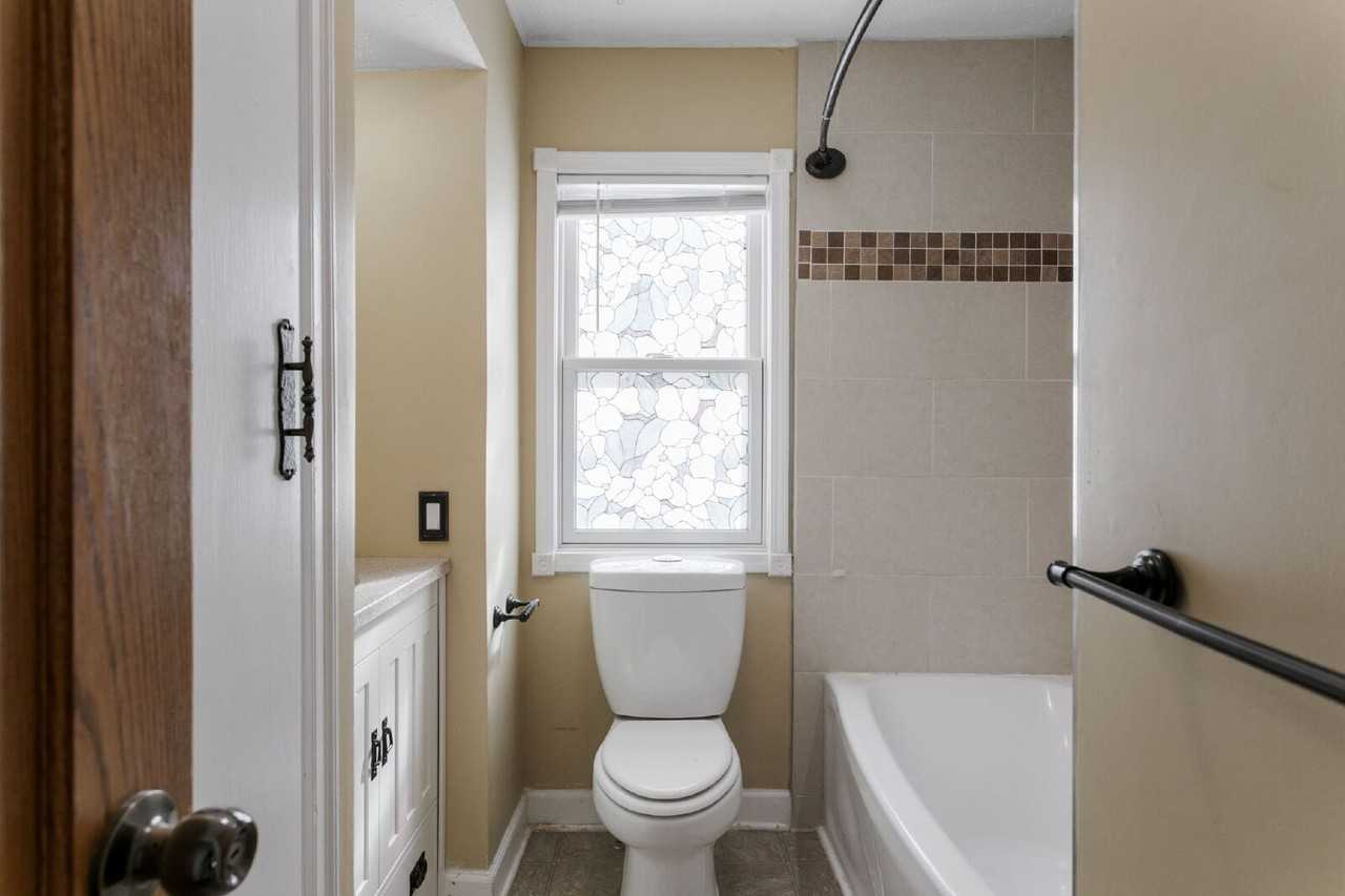 724 Northwood Dr - Photo 7 of 21