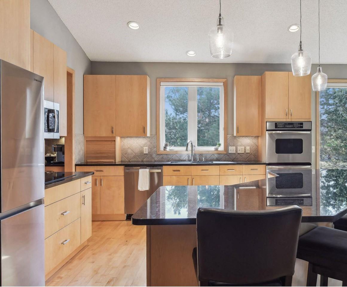 7110 131st Cir #1 - Photo 4 of 20