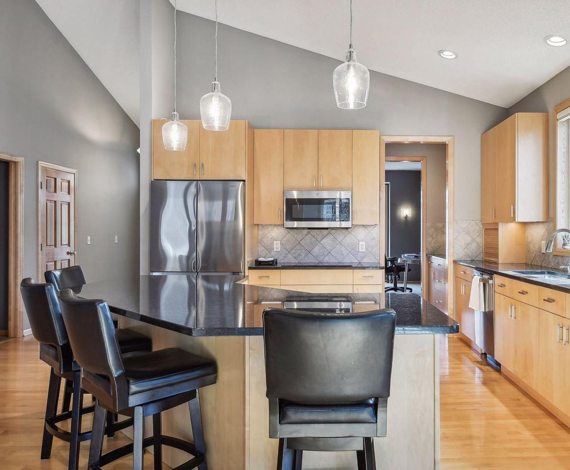 7110 131st Cir #1 - Photo 6 of 20