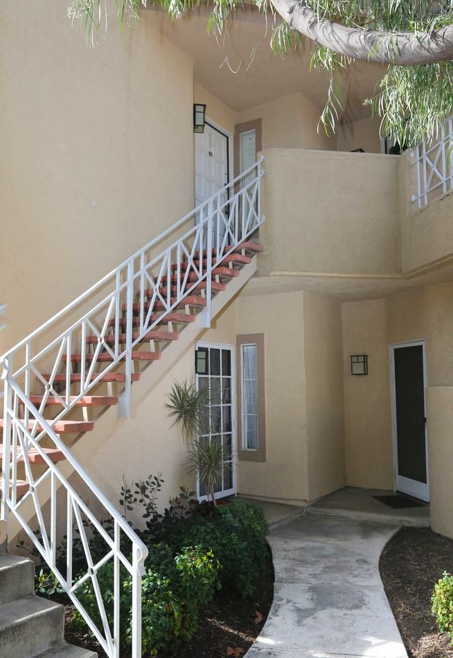 23903 Del Monte Dr #62 - Photo 4 of 29