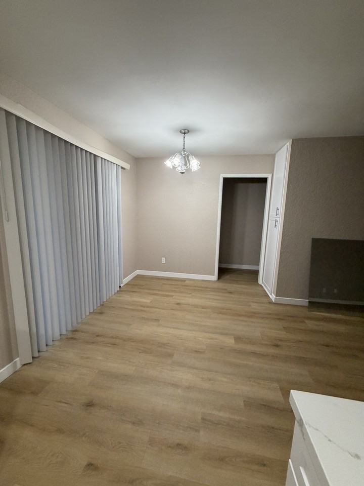 3282 Reynard Way #3 - Photo 4 of 12