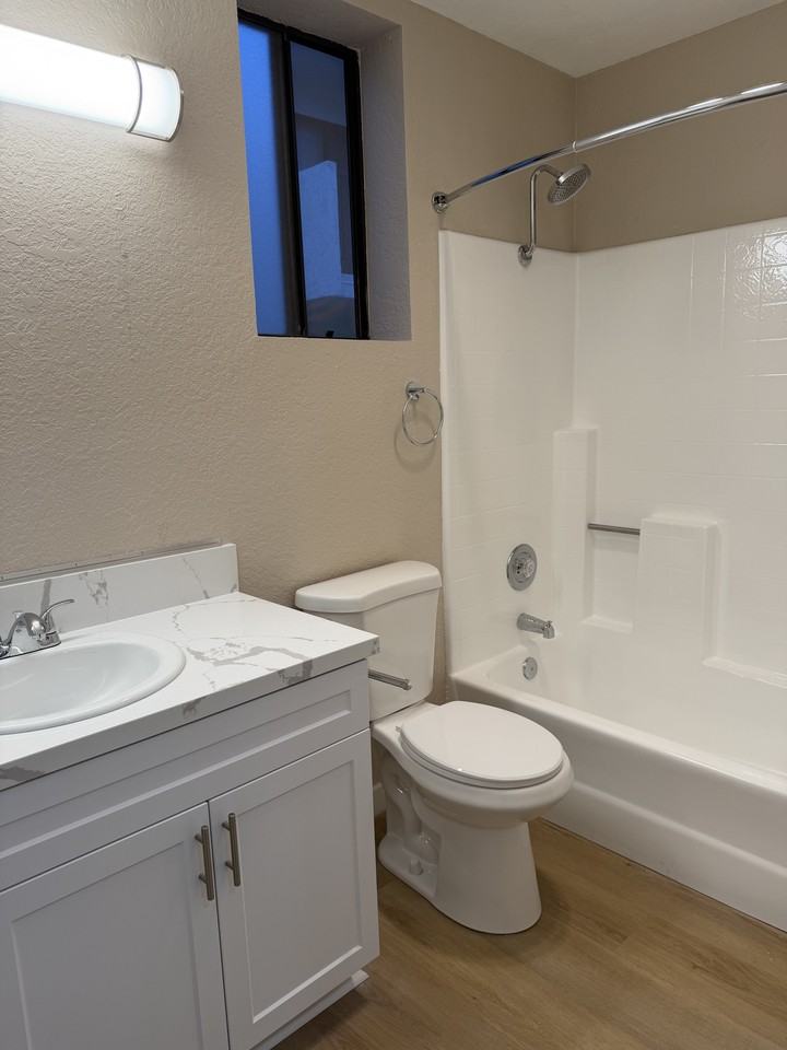 3282 Reynard Way #3 - Photo 6 of 12