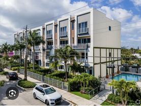 1045 Ne 18th Ave #307 - Photo 1 of 1