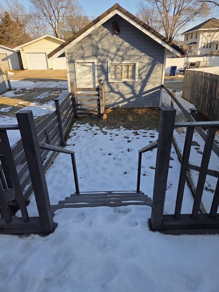 408 E Oak St #NA - Photo 6 of 16