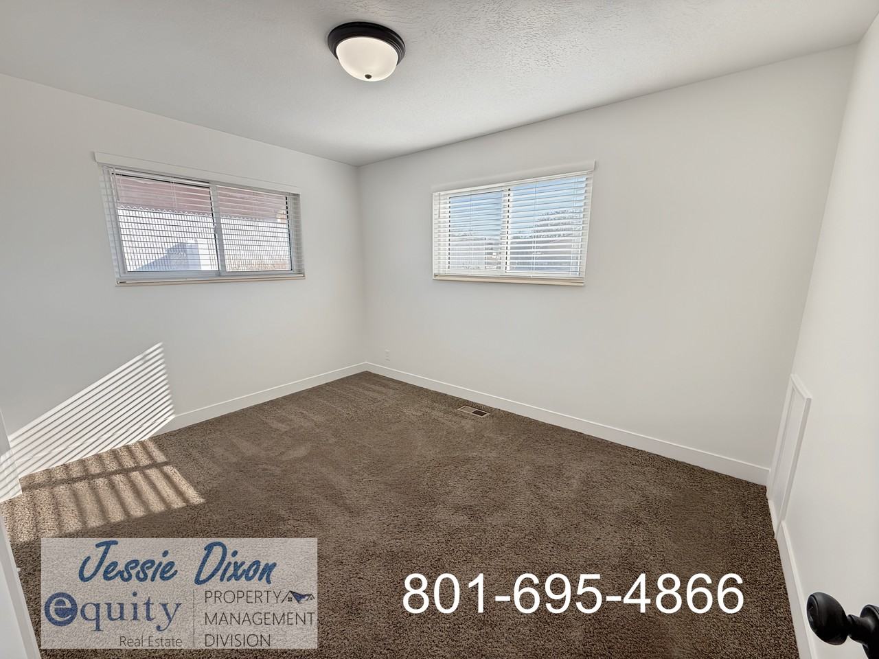 586 E 4300 S #1 - Photo 7 of 25