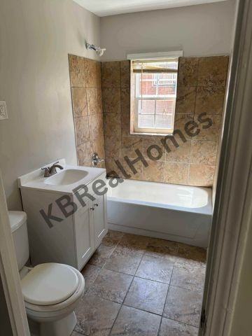 1038 N Claybrook St #1 - Photo 7 of 7