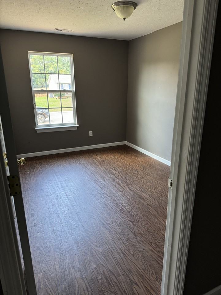 2107 Century Ave Se #NA - Photo 3 of 22