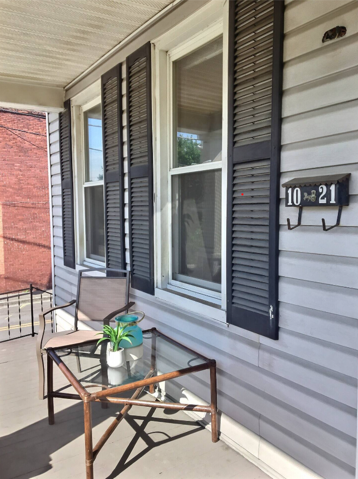 1021 Virginia Ave #NA - Photo 2 of 12