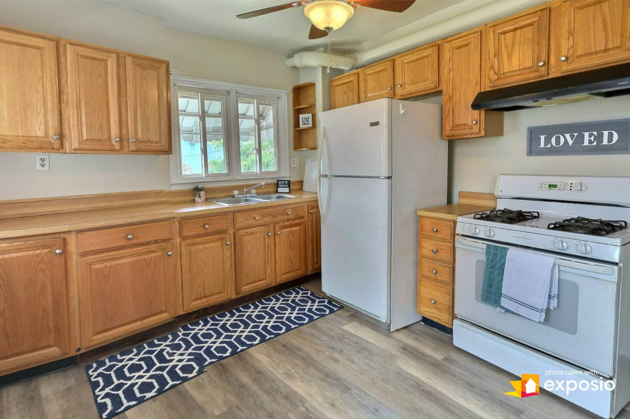 1021 Virginia Ave #NA - Photo 4 of 12