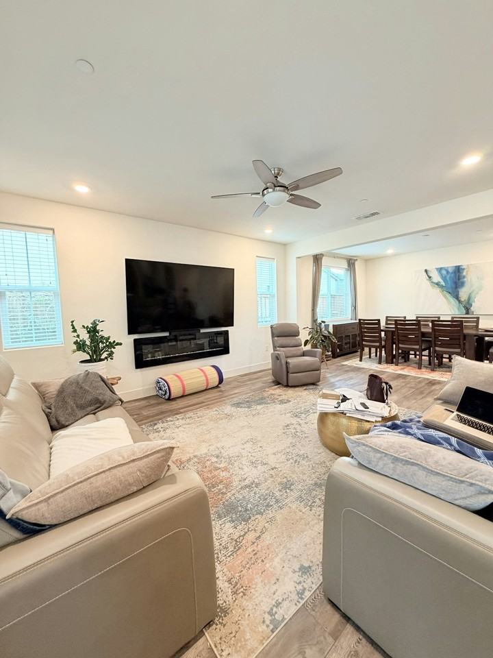 6734 Ishan Street - Photo 6 of 25