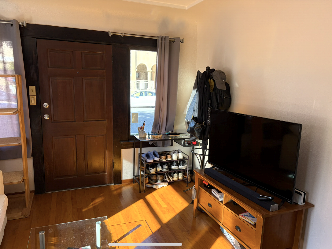 3035 Thorn Street - Photo 2 of 19