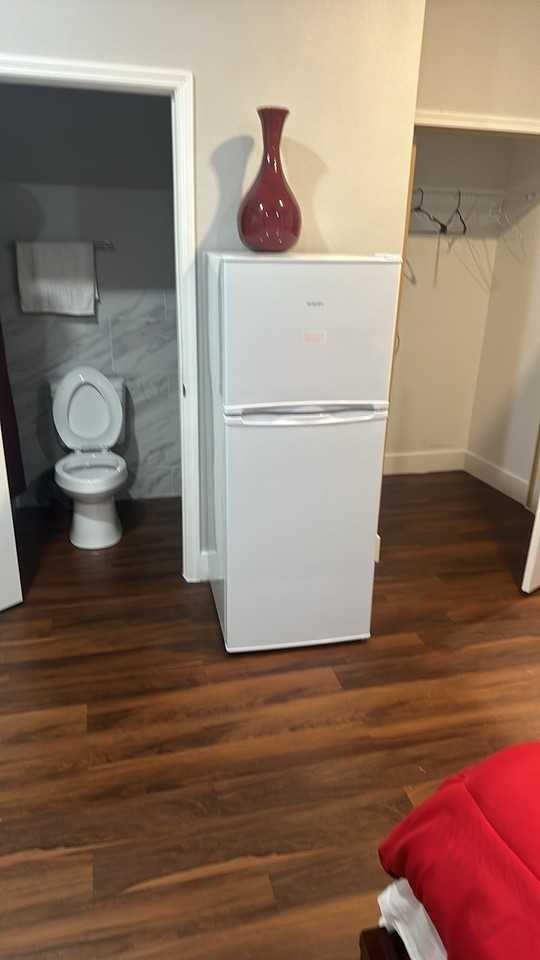 2525 Isabela Terrace, Unit studio - Photo 2 of 7