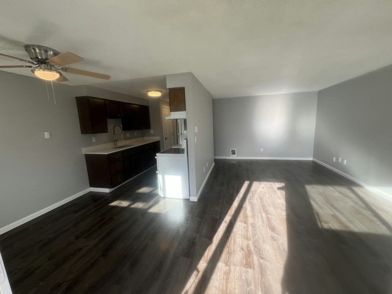 180 Southeast 3rd Street, Unit D - Photo 2 of 13