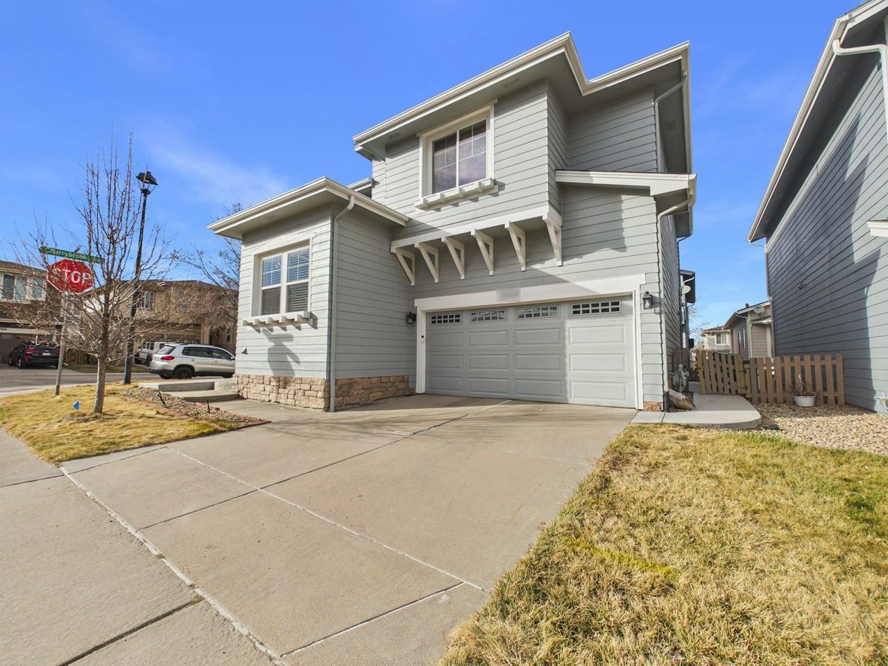 2899 Woodbriar Drive - Photo 4 of 34