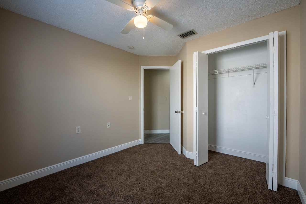 1025 Clovercrest Rd #1 - Photo 5 of 17