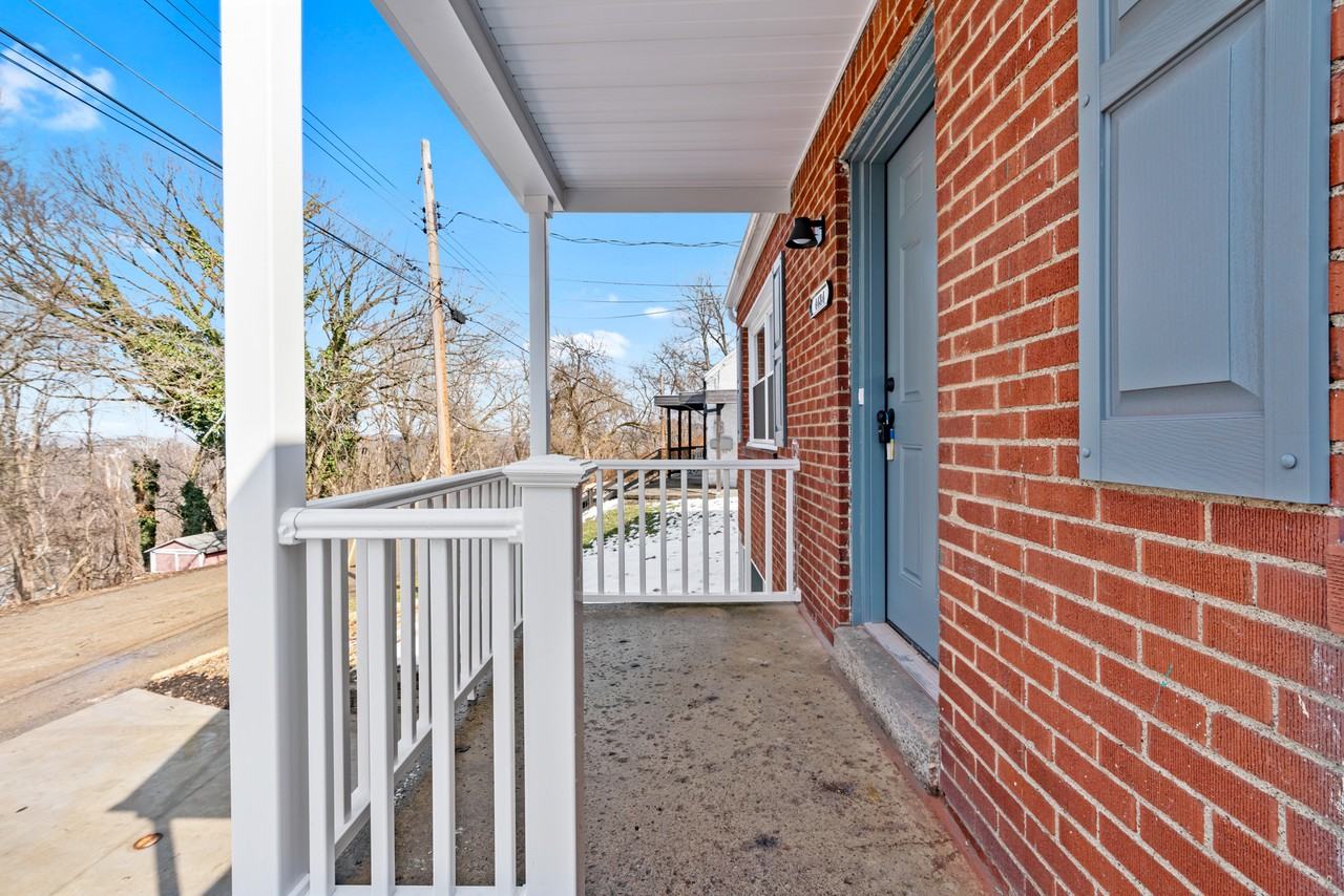 4484 Scherling St #1 - Photo 3 of 31