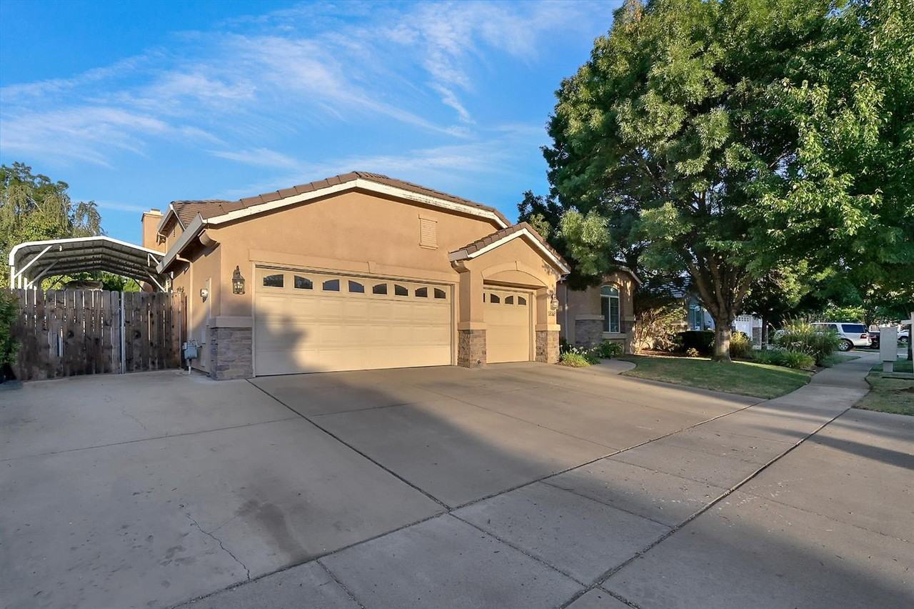 1889 Tres Picos Dr #1 - Photo 2 of 17