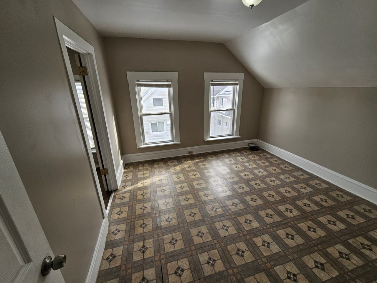 1762 East 33rd Street - Up Rear - Photo 6 of 14