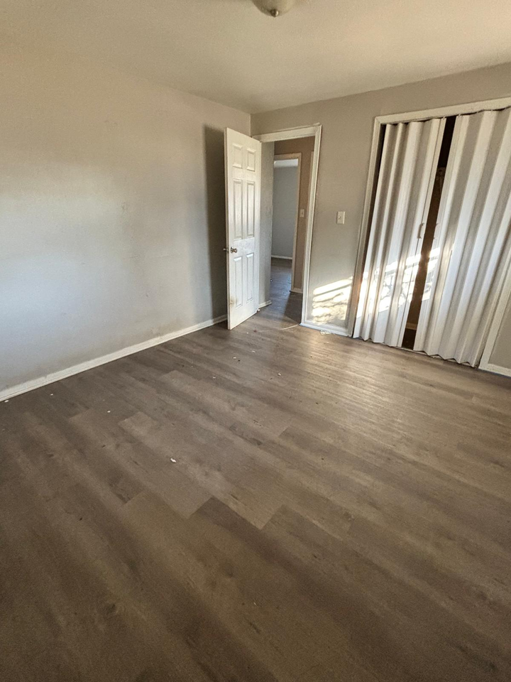 3962 N Mitthoefer Rd #1 - Photo 3 of 4