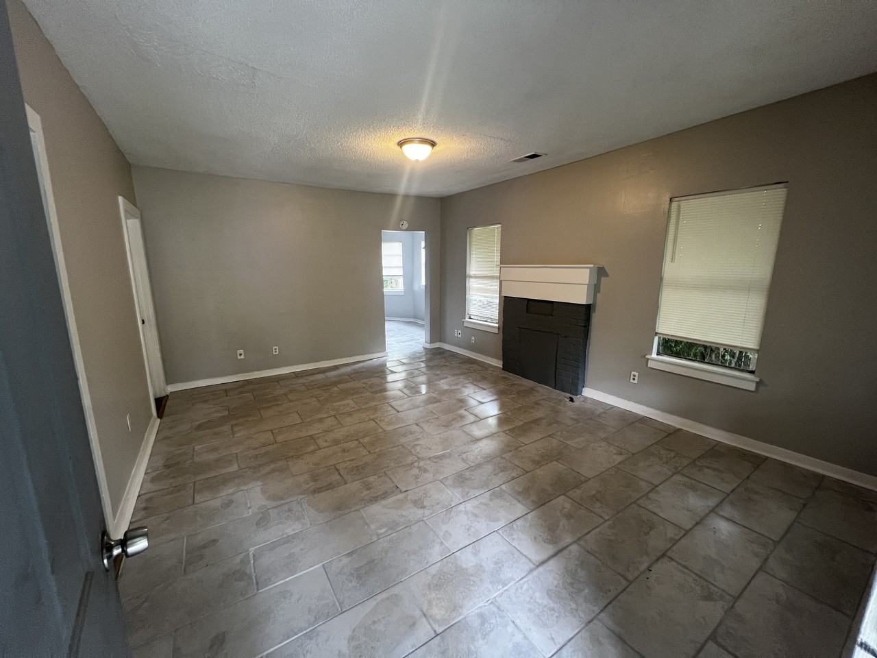 3311 Guernsey Ave #1 - Photo 3 of 16