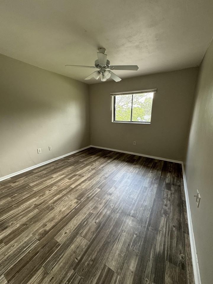 Dolphin Run. 90265 - Photo 4 of 11