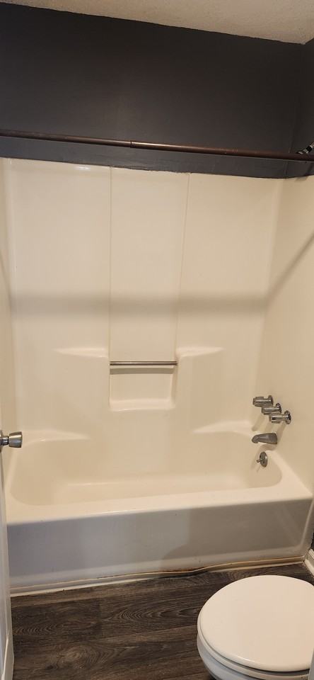 Colony West - Photo 4 of 27